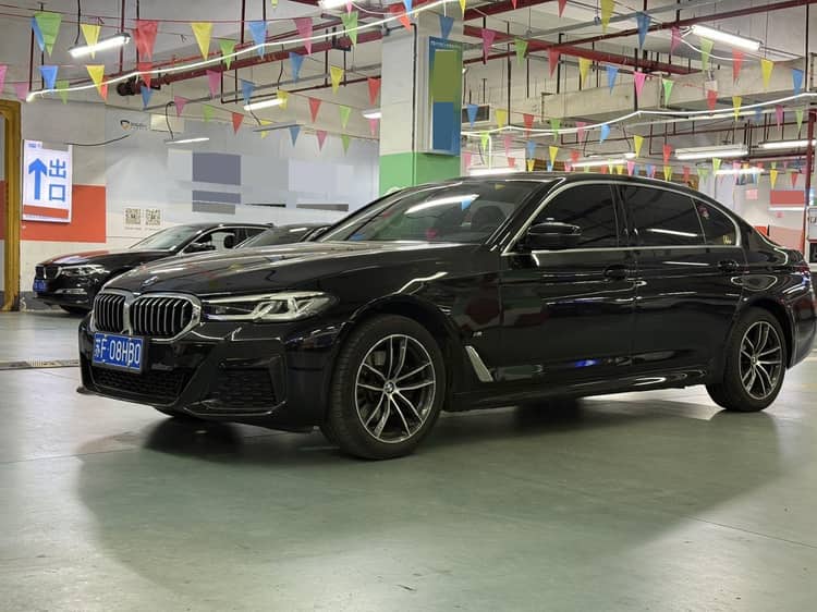 BMW 5 Series 2022 Change 2 525Li M Sports Suit - View 1