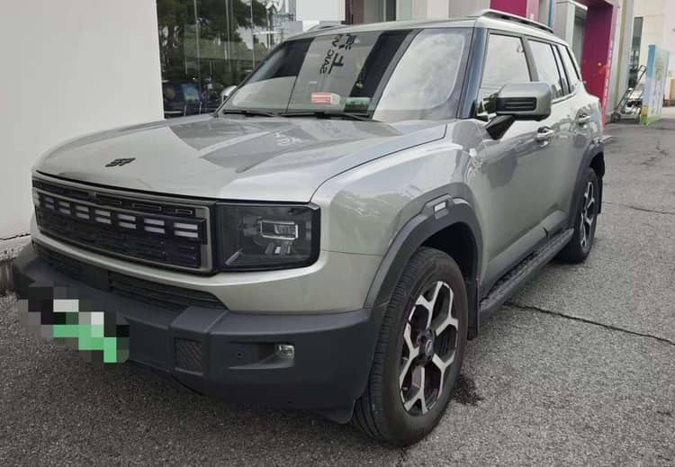 Jetour 2025 ShanHai T1 C- DM 1.5T 150km Towards the Sea Automatic - View 1
