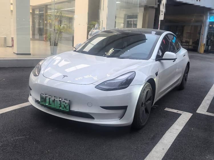 Model 3 2022 rear-wheel drive version - View 1