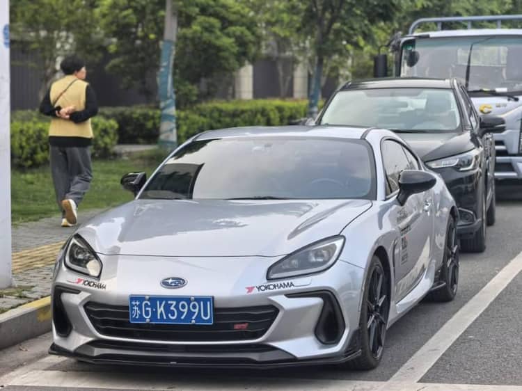 斯巴鲁 BRZ(进口) 2024款 BRZ 2.4 STI Sport EyeSight 自动挡 - View 1