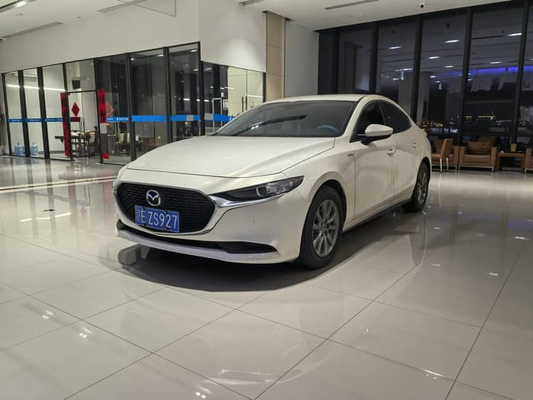 Mazda 3 Oncorsela 2020 1.5L Automatic US Edition - View 1