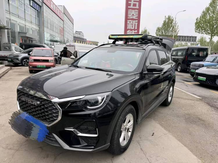 捷途 2022款 X70S 1.5T 芳华版7座 手动挡 - View 1