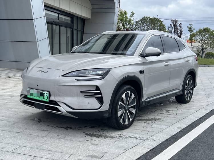 BYD Song PLUS New Energy 2025 Song PLUS EV Smart Driving Edition 520km Luxury Automatic Gear - View 1