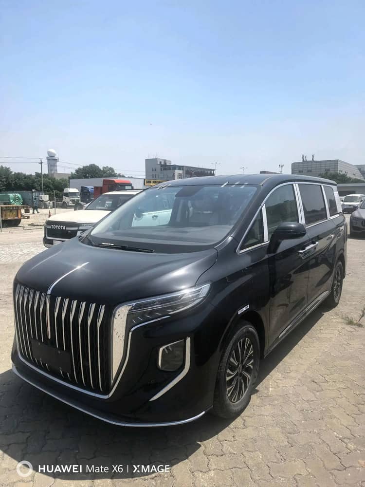 HongQi HQ9 PHEV 2024 2.0T 4WD Business Edition - View 1