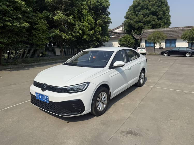 Volkswagen 2023 Lavida New 1.5 Outstanding New Yida Automatic Gear - View 1