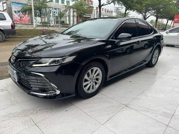 Toyota 2023 Camry 2.0GVP CVT Premier Automatic - View 1