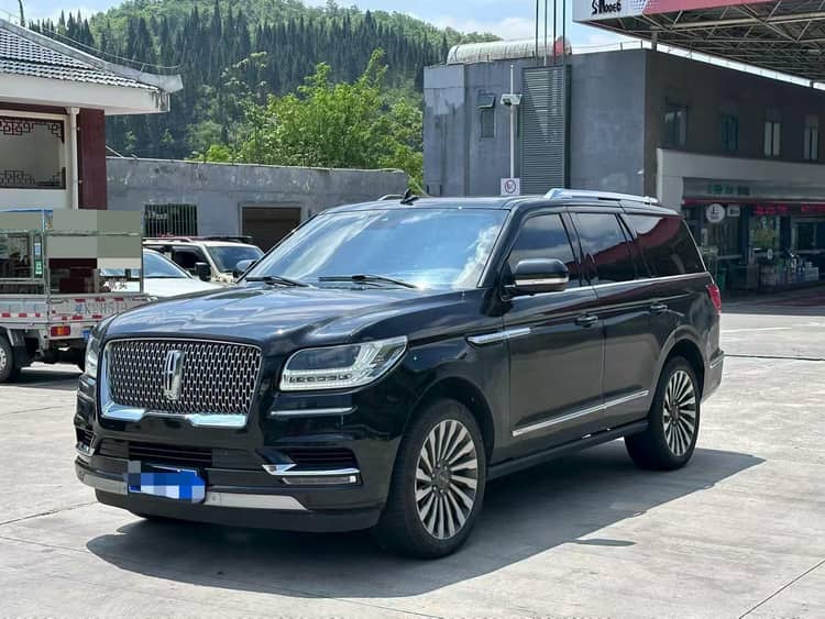 Navigator 2020 3.5T Honorable Edition - View 1