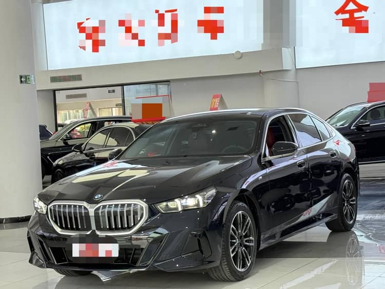 BMW 5 Series 2024 525Li 2.0T M Sport Package Automatic - View 1