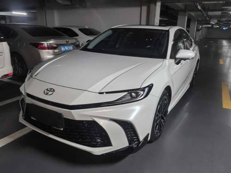 Toyota 2026 Camry Dual Engine 2.0HSE CVT Sport Lite Edition Automatic - View 1