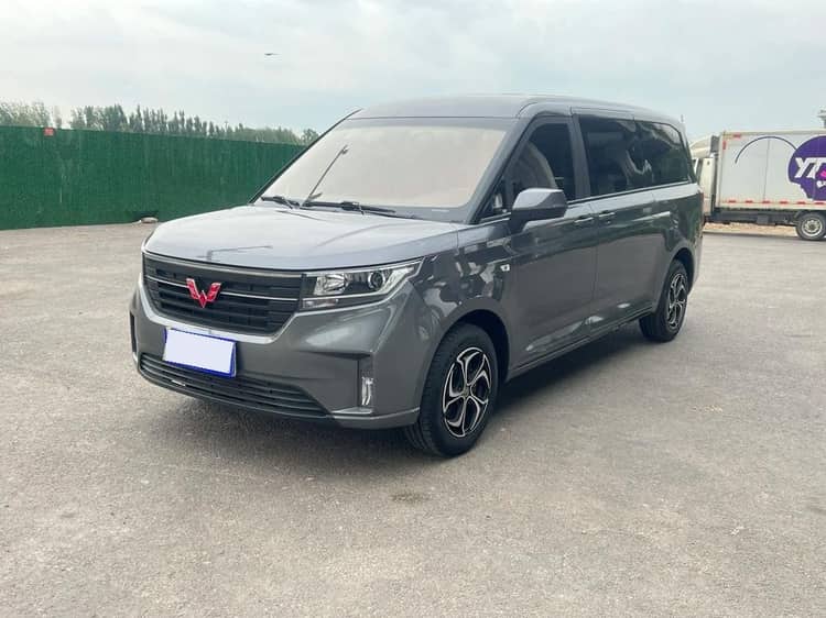 WuLing Journey 2021 1.5T Manual Comfort - View 1