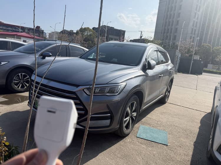 比亚迪 宋Pro新能源 2022款 宋Pro DM-i 1.5 无级 110km 旗舰型 自动挡 - View 1