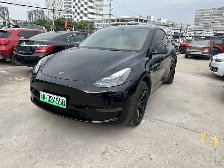 Model Y 2023 long-range all-wheel drive - View 1
