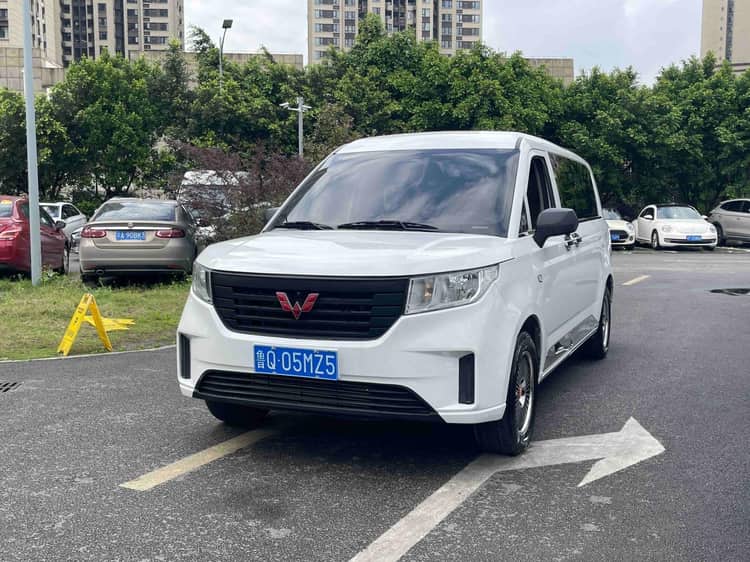 WuLing 2021 Zhencheng 1.5T Luxury Manual - View 1