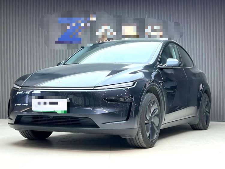 Tesla 2025 Model Y Rear Wheel Drive First Edition Automatic Transmission - View 1