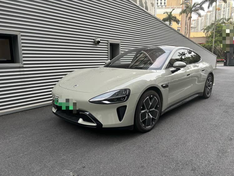 MI 2024 SU7 700km Rear-Wheel-Drive Long-Range Intelligent Driving Edition Automatic - View 1