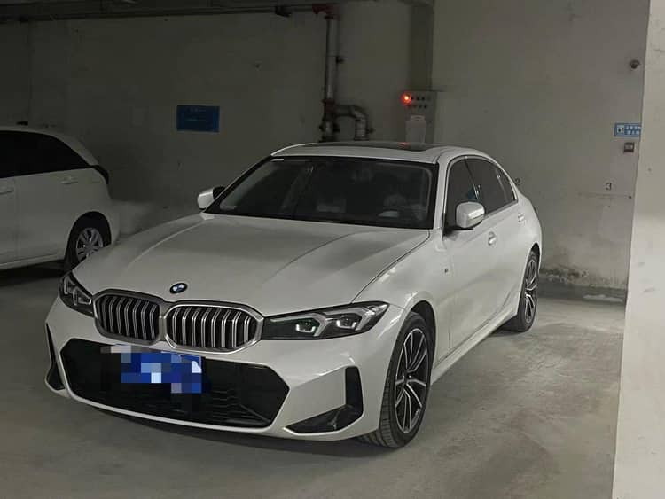 BMW 3 Series 2023 320Li M Sports Suit - View 1