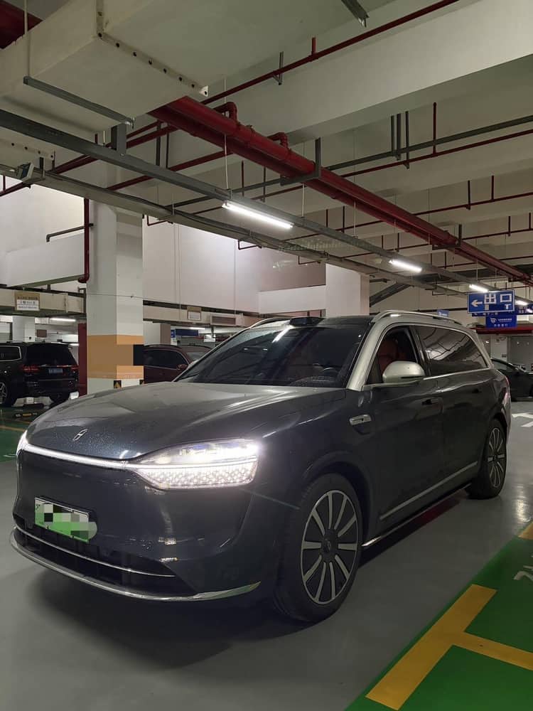 AITO 2025 Model AITO M9 Range-Extended Ultra Version 52kWh 6-Seater Automatic - View 1