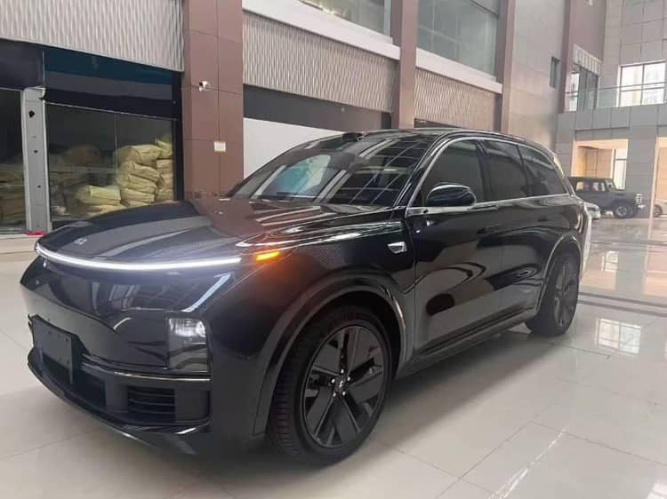 Li 2025 L8 Max Intelligent Rejuvenation Automatic Gear - View 1