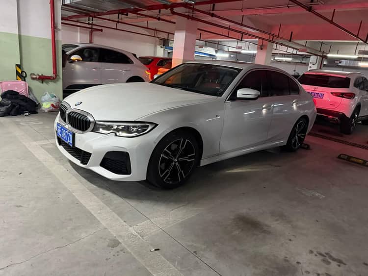 BMW 3 Series 2021 Change 325i M Sports Suit - View 1