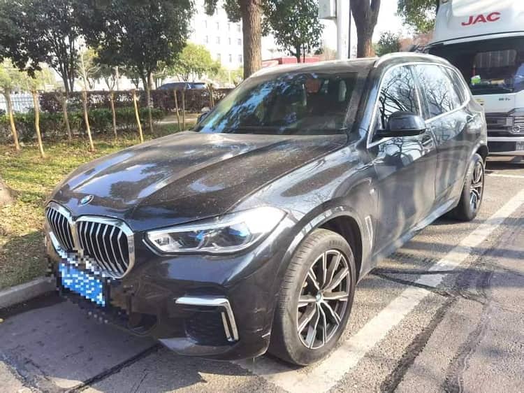 BMW X5 2022 xDrive 30Li exclusive m sports suit - View 1