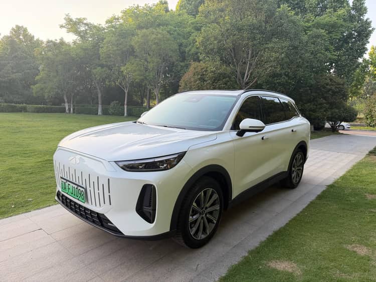 Fengyun T9 2024 120 Long Life Comfortable 5-seat - View 1