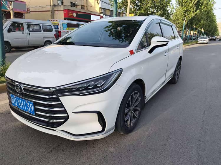 Song MAX 2021 upgraded 1.5T automatic luxury 7-seat - View 1