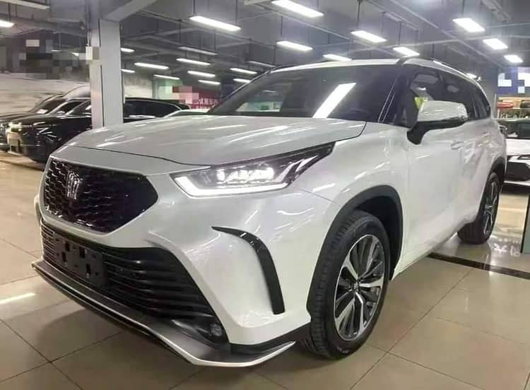 Toyota 2026 Crown Land Release HEV 2.5 Stepless Four-wheel Drive Premium Edition Automatic Gear - View 1