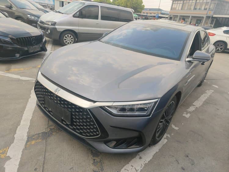 Han 2022 DM-i 121KM exclusive - View 1