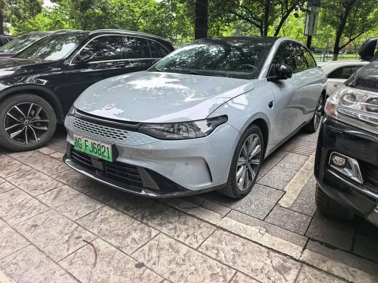 Leapmotor C01 2024 extended 216 and comfortable edition - View 1