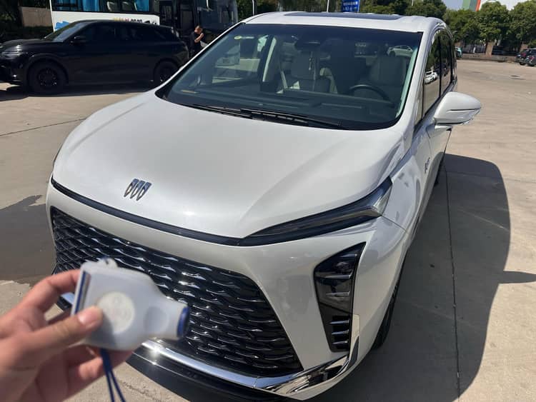 Buick GL8 New Energy 2024 Lu Zun Luxury Edition 7 - View 1