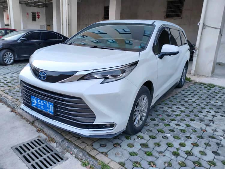 Sana SIENNA 2021 2.5L Hybrid Premium Edition - View 1