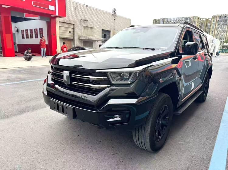 坦克 2024款 坦克400 Hi4-T 2.0T 越野版 自动挡 - View 1