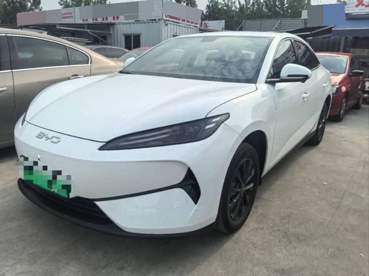 BYD e7 2025 520 Zhixing Edition - View 1
