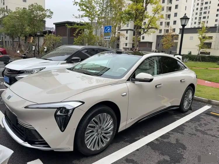 Buick to the border L7 2025 Avia - View 1