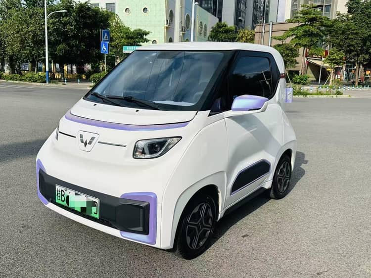WuLing NanoEV 2021 Love - View 1