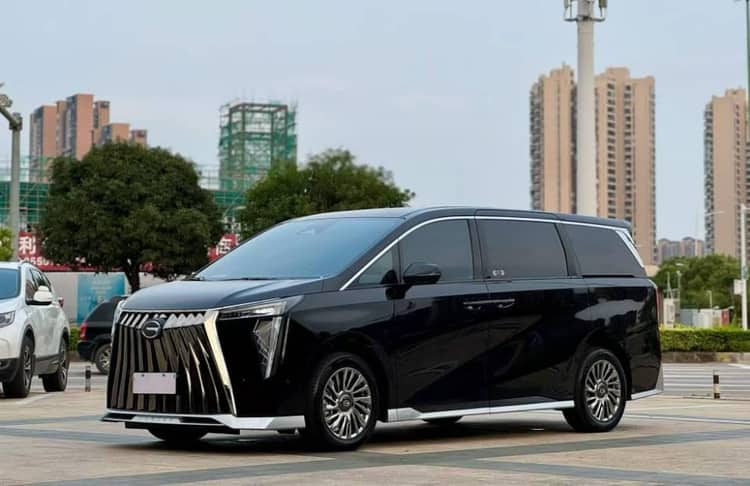 GAC Trumpchi 2024 M8 2.0T 400T Grand Master Series Pioneer Edition Automatic - View 1