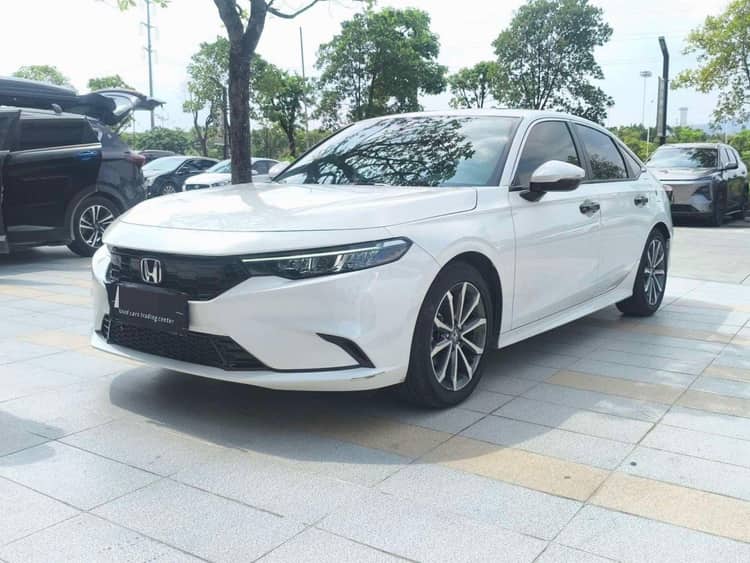 Honda 2023 Civic 1.5T CVT 240TURBO Luxury Edition Automatic - View 1