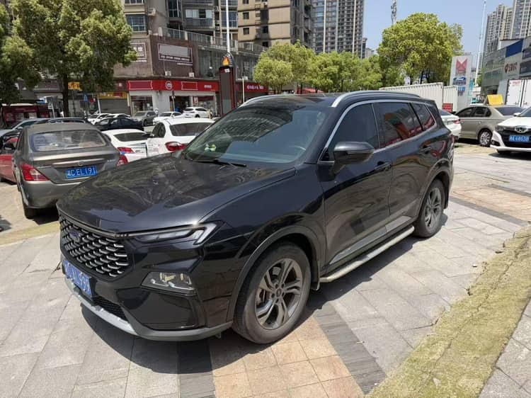 Ford 2023 collar 1.5T EcoBoost 170 platinum collar automatic gear - View 1