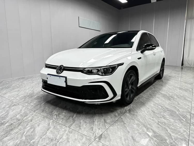 Volkswagen 2023 Golf 8 R-Line 1.4TSI 280TSI Lite (facelift) automatic - View 1