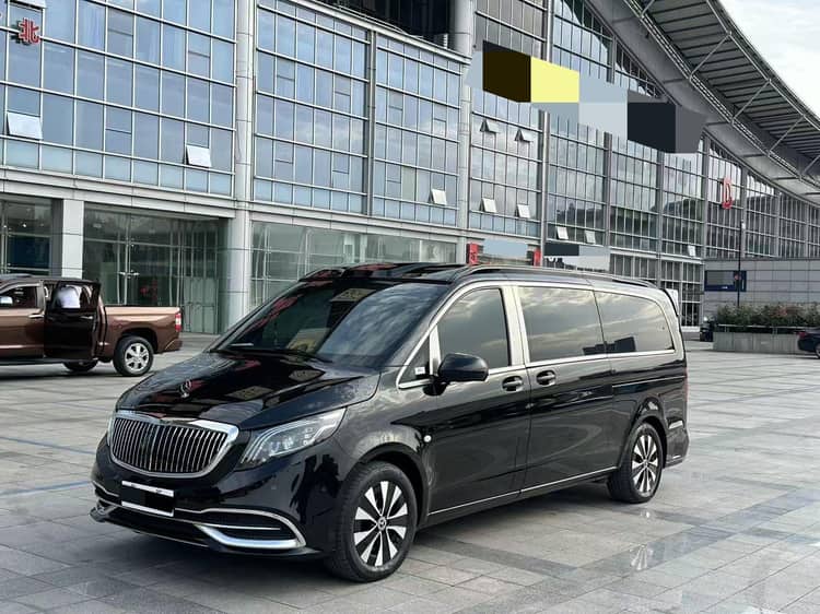 Mercedes Benz 2023 V-Class 2.0T Business Edition 7-Seater Automatic - View 1