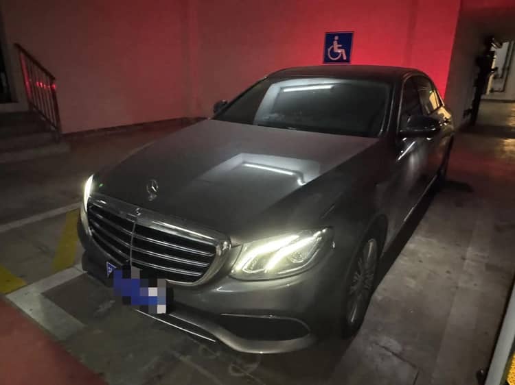 Mercedes Benz E-Class 2020 E 300 L Fashion - View 1