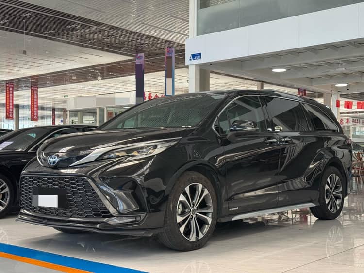 Toyota 2023 Sienna HYBRID 2.5 CVT Prestige PLUS Edition Automatic - View 1