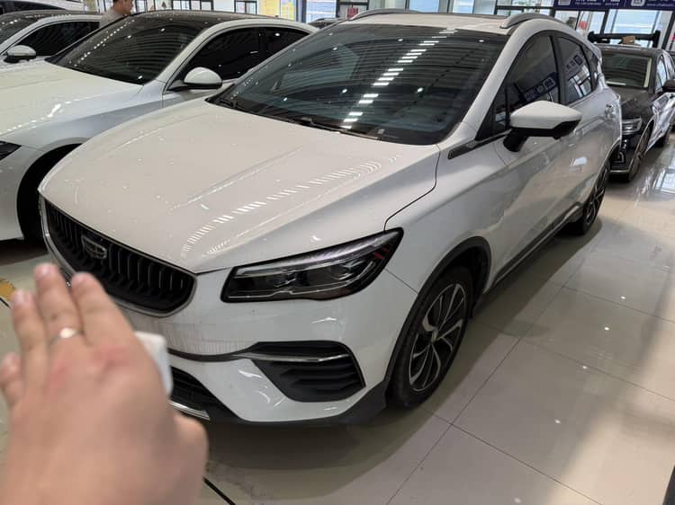 Emgrand S 2022 1.4T CVT Cross-border Player Edition - View 1
