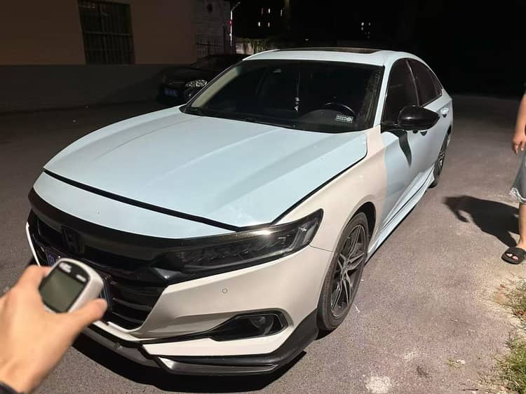 Honda 2022 10th Generation Accord 1.5T CVT 260TURBO Phantom Night Prestige Edition Automatic - View 1