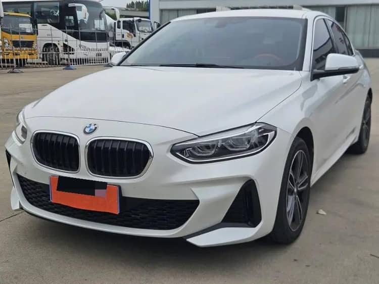 BMW 1 Series 2022 120i M Sports Edition - View 1