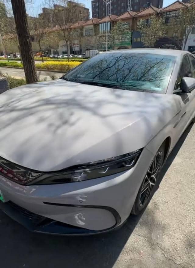BYD 2025 Han EV 605KM noble automatic gear - View 1