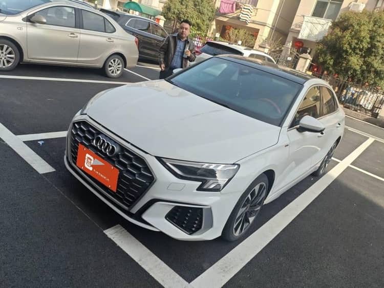 奥迪 2022款 A3L Limousine 1.4TFSI 35TFSI 时尚运动型 自动挡 - View 1