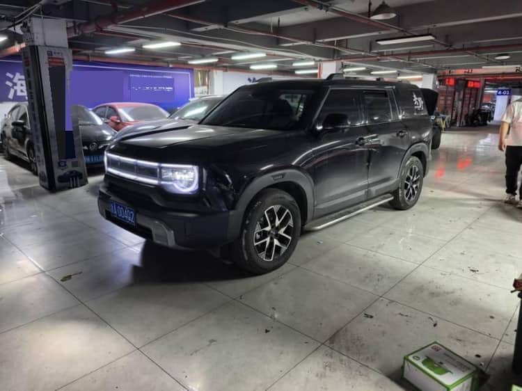 Beijing 2024 BJ30 1.5T Light Wild Pro Edition Automatic Gear - View 1