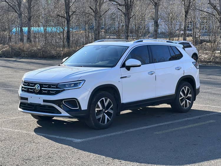 Volkswagen 2022 Tharu 1.4TSI 280TSI Two-Wheel Drive Luxury Smart Connect Edition Automatic - View 1