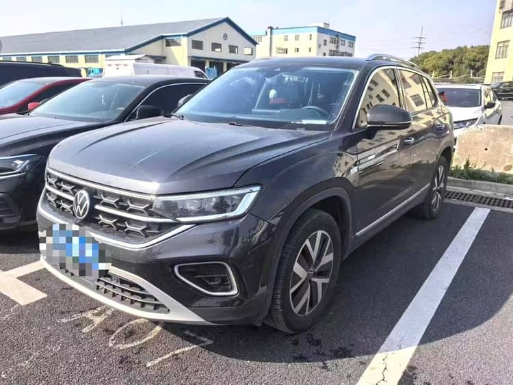 Volkswagen 2023 Tharu 2.0TSI 330TSI Front-Wheel Drive Luxury Plus Enhanced Edition Automatic - View 1